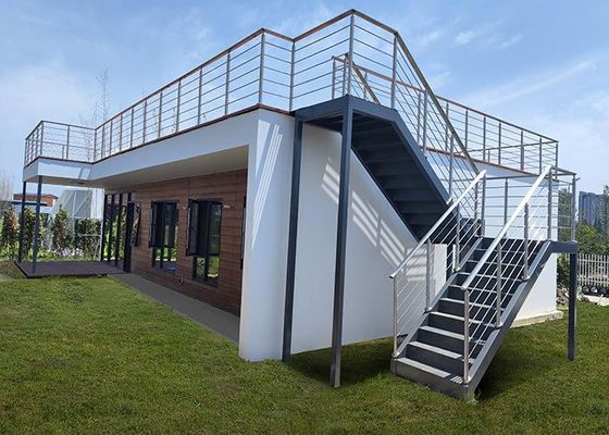 Casa modulare prefabbricata Bungalow in legno prefabbricato con telaio in acciaio leggero