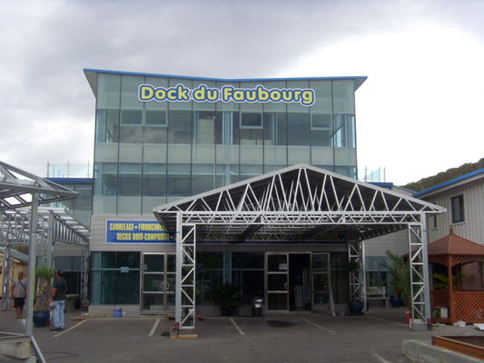 Capannoni prefabbricati in acciaio leggero ignifugo per auto, grigio campo, prefabbricati, ripiegabili