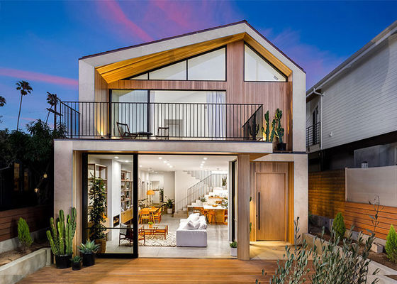 Casa modulare a due piani in acciaio leggero prefabbricata UE con grandi finestre Villa Assisi